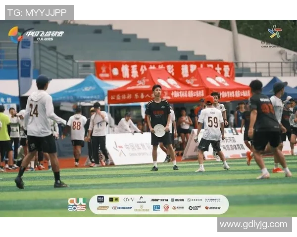 武汉飞盘队荣登全国飞盘配合排行榜第六名展现出色团队实力与默契配合