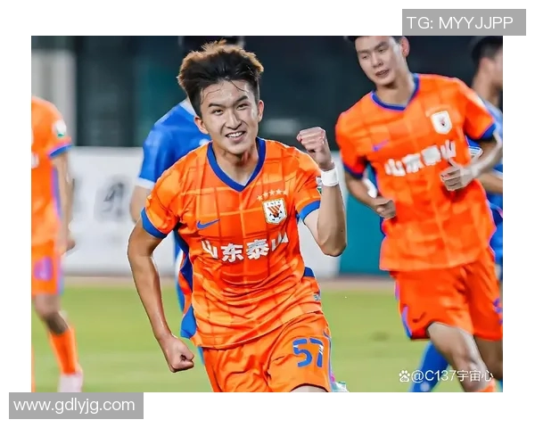 球员转会大潮来袭 聚焦夏季转会市场重大交易与潜在变动